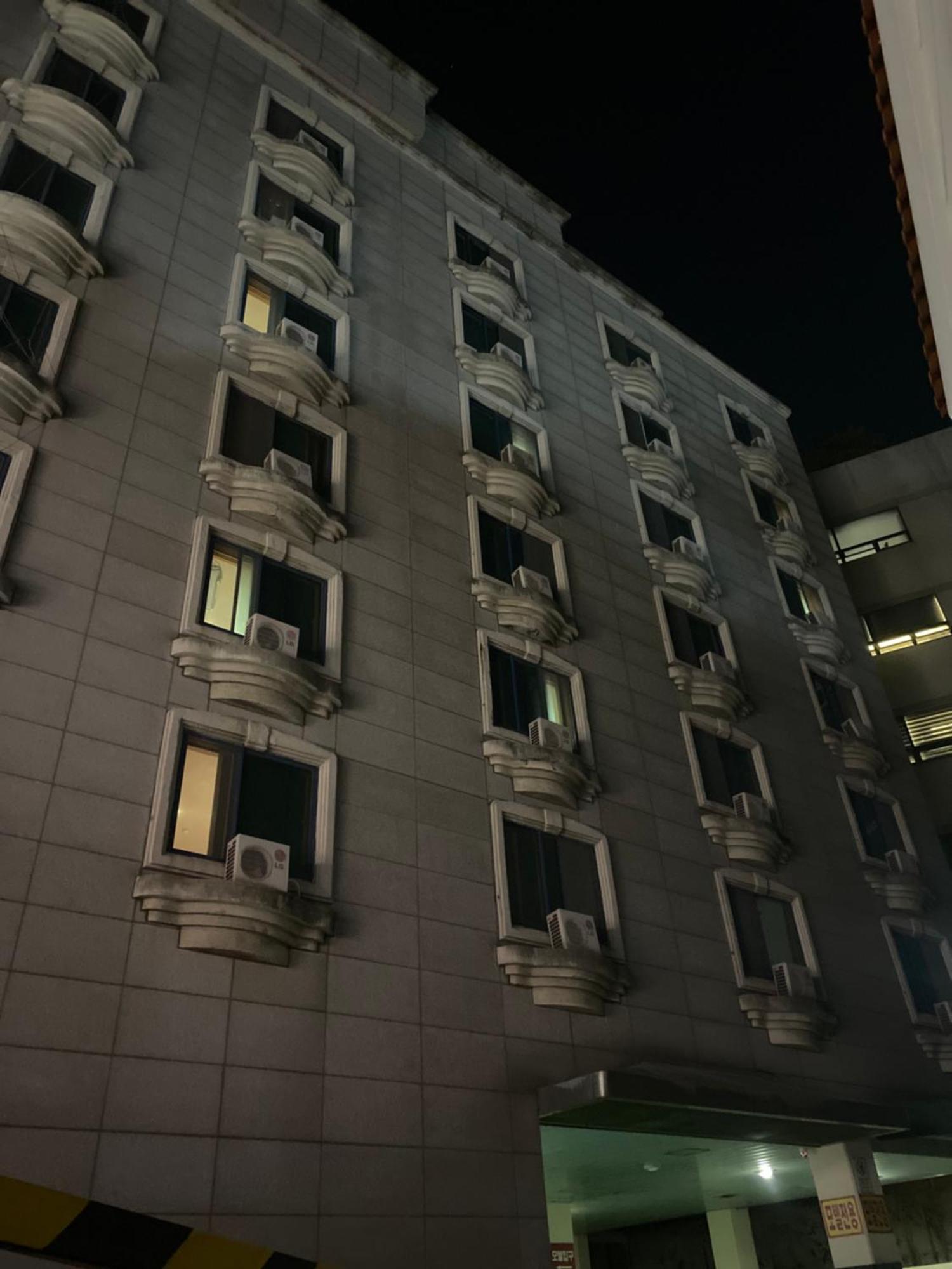 Alibaba Motel Busan Exterior photo